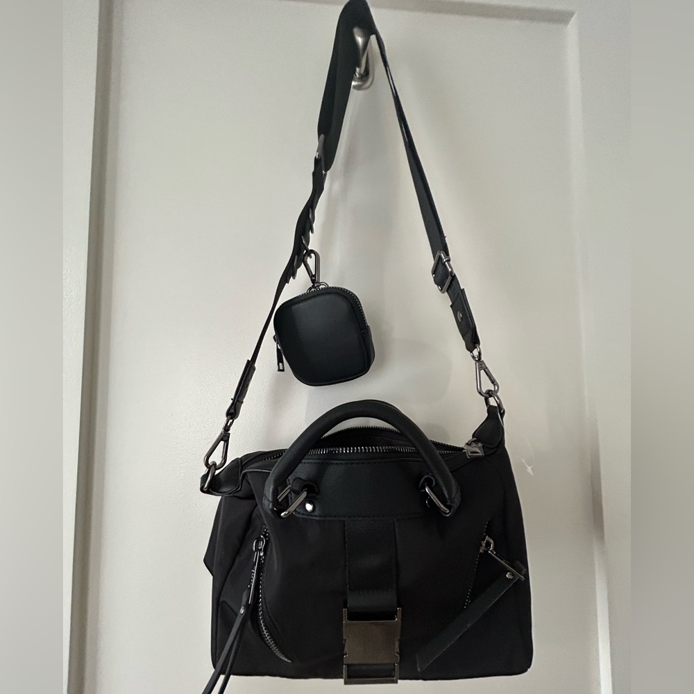 Black crossbody casual purse